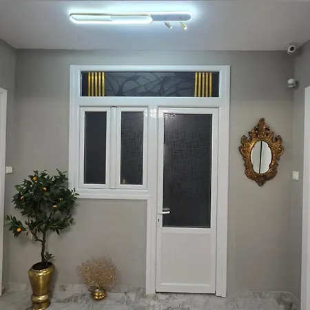 Apartment Artisti Elena Thalassa Golden 4 *